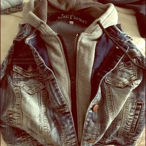 Girls Med Jean hoodie jacket. WallFlower Brand.